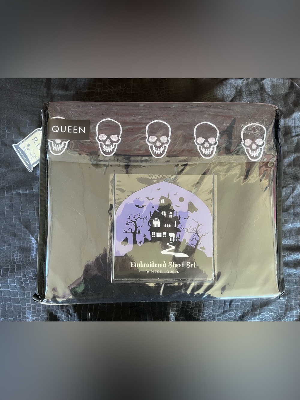 Skull Embroidered Queen Size 6 Piece Sheet Set NIP